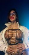 Iza sexbombe-immer gut gelaunt!…